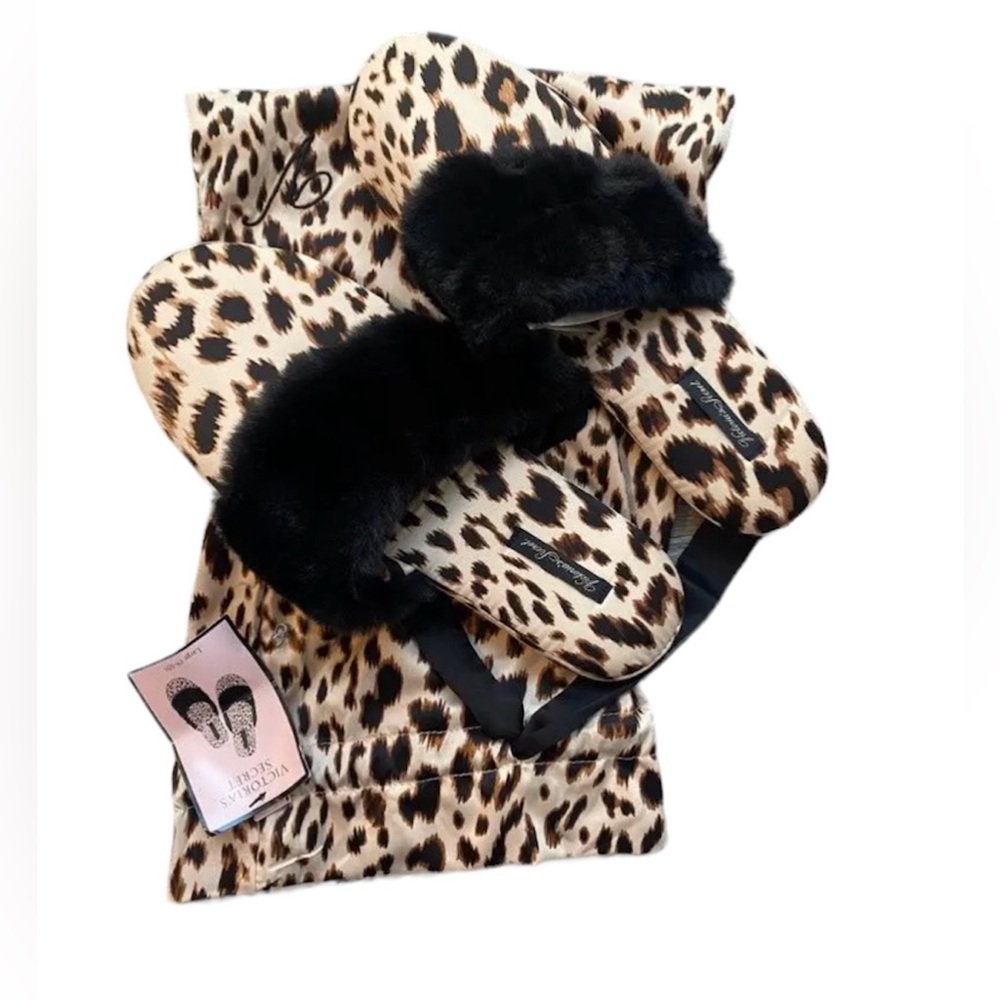 Victoria's Secret Signature Leopard Print Slippers w/ Dust Bag Sz Medium 7-8 NEW